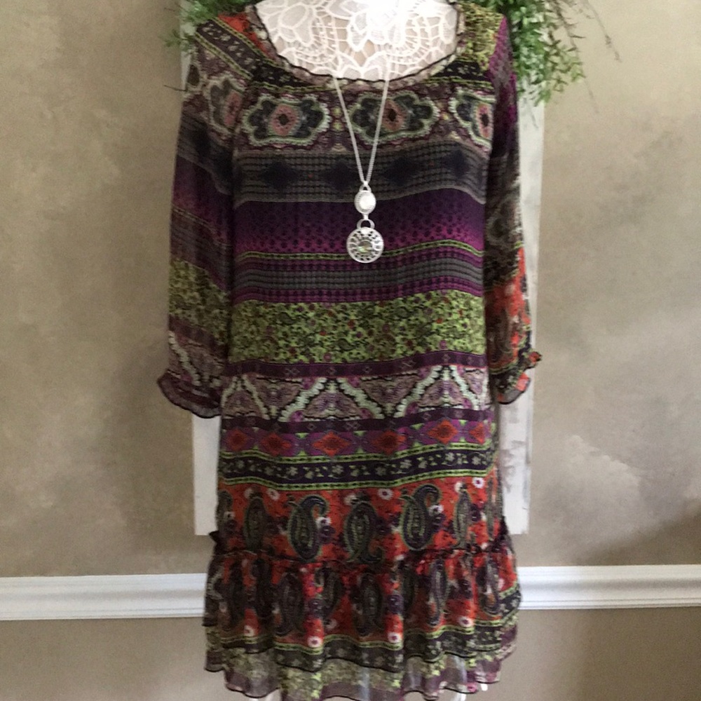 Super cute Boho dress size M